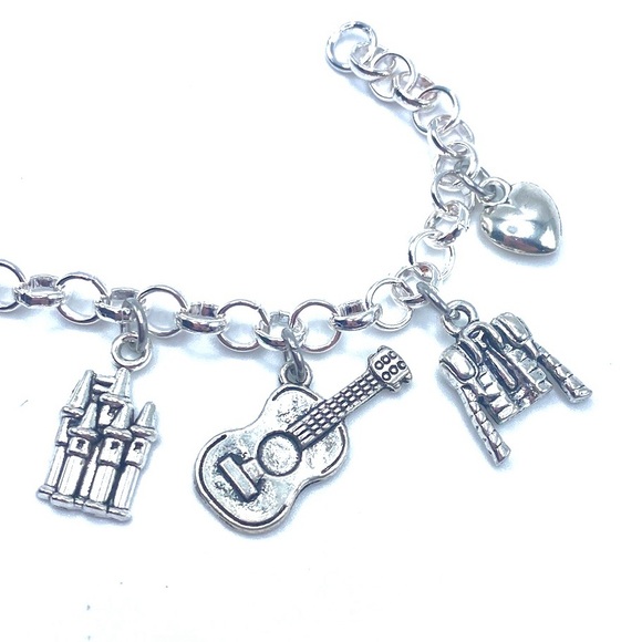 Spain Charm Bracelet Spanish - Picture 6 of 8